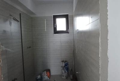 Casă cu 4 camere cu Teren 300 Mp în Central - 6