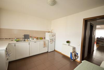 Apartament cu 2 camere decomandat în 13 Septembrie - 6