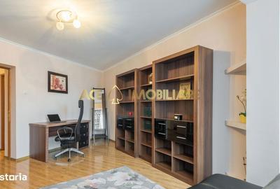 Apartament cu 3 camere în Central - 7