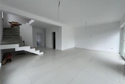 Casă individuală cu 4 camere cu Canalizare în Florești - 7