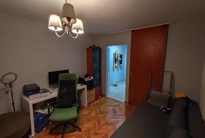 Dristor - Parc IOR - Piata Ambrozie - N Grigorescu Metrou - 3 camere decomandat - 8