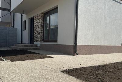 Duplex cu 4 camere cu Canalizare în Prelungirea Ghencea - 3