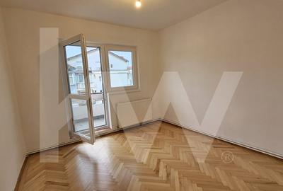 Apartament 3 camere, decomandat, 56 mpu, Valea Aurie - 9