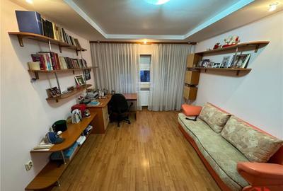 Apartament cu 3 camere decomandat, mobilat în Central - 3