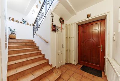 Casă individuală cu 8 camere cu Canalizare în Complex Studențesc - 14