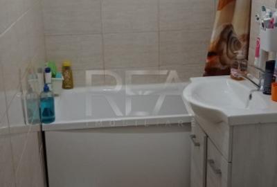 Apartament 3 Camere , Decomandat , Zona Alexandru Obregia - 5