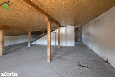 Casă cu 5 camere cu Canalizare în Giurgiului - 2