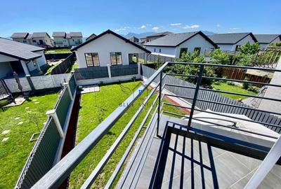 Duplex cu 4 camere cu Canalizare în Sânpetru - 19