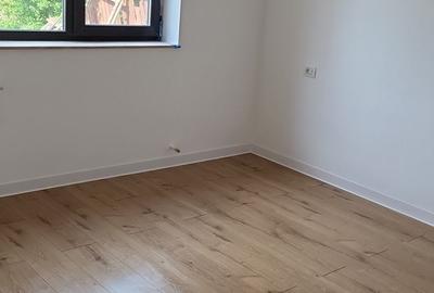 Casă cu 4 camere în Exterior Vest - 6