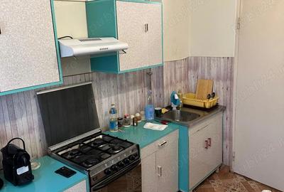 Apartament cu 3 camere semidecomandat în Girocului - 4