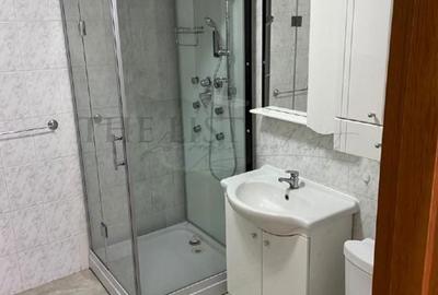 Casă cu 4 camere în Central - 5