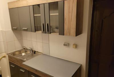 Obor etaj 7 la metrou - 12