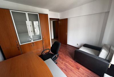 Apartament cu 3 camere semidecomandat, mobilat în Splaiul Unirii - 4