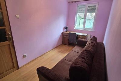 Apartament cu 3 camere semidecomandat în Spitalul Județean - 4
