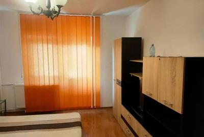 Apartament 1 camera Sagului etaj 1 - 3