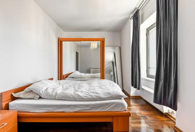 Apartament cu 3 camere semidecomandat, mobilat în P-ța Victoriei - 4
