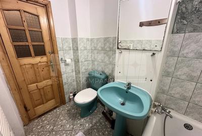 Garsonieră decomandată, mobilată în Central - 6