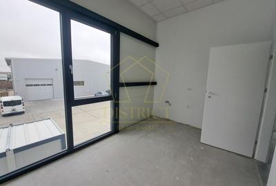 Spațiu industrial, de 921 mp, în Aeroport - 12