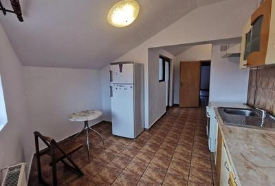 Garsonieră decomandată în Valea Aurie - 2