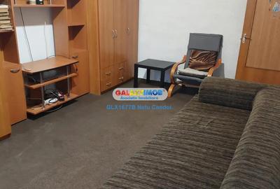 Apartament cu 3 camere decomandat în Rahova