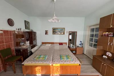 Casă cu 6 camere cu Teren 1200 Mp în Șoimuș - 5