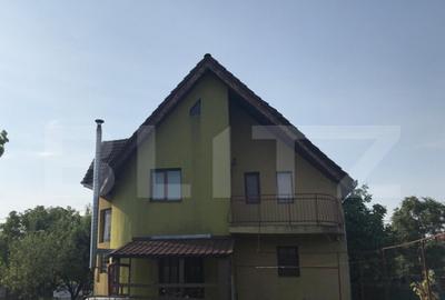 Casa cu 5 camere, 198 mp utili, 600 mp teren, in cartierul P - 4