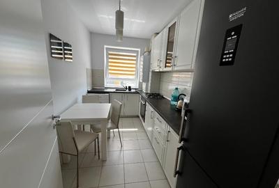 INCHIRIEZ apartament 3 camere,recent renoavt, zona Mihai Viteazul - 6