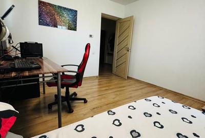 Apartament cu 3 camere decomandat în Central - 3