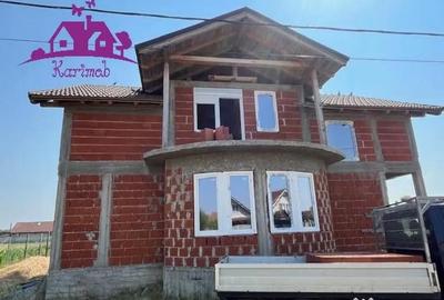 Casă cu 5 camere cu Teren 500 Mp în Oșorhei - 6