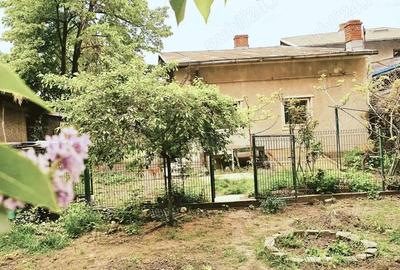 Casă cu 2 camere cu Teren 380 Mp în Central - 5