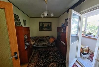 Vand apartament cu 3 camere in Slatina - 2