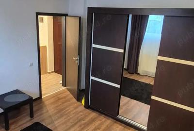 Garsonieră decomandată în Roșu - 1