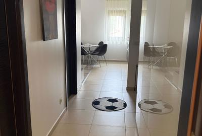 Apartament cu 3 camere decomandat în Central - 2