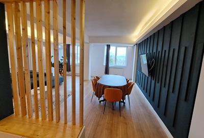 APARTAMENT 3 CAMERE   CU 3 BAI - LUX - LOC PARCARE - COMISION 0 - 7