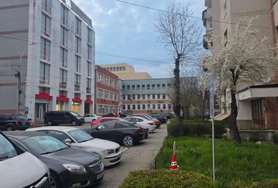 Spațiu comercial, de 20 mp, în 22 Decembrie - 2