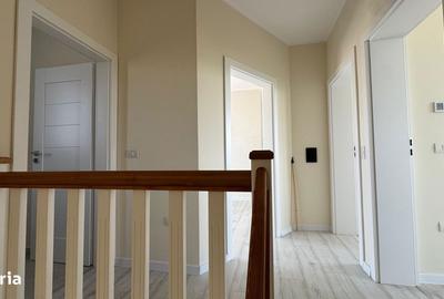 Casă cu 4 camere în Central - 8