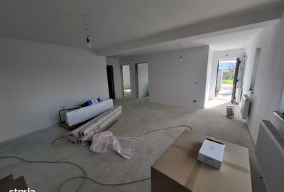 Casă cu 3 camere în Letea Veche - 3