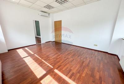 Spațiu comercial, de 200 mp, în Periferie - 6