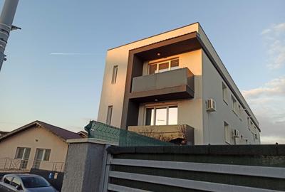 Apartament cu 3 camere decomandat, mobilat în Central - 16