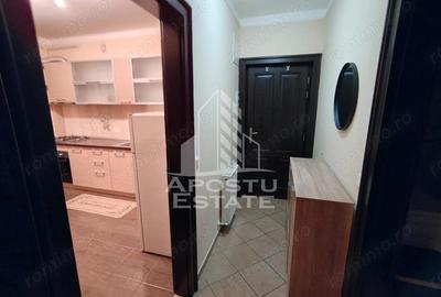 Garsonieră decomandată, mobilată în Mehala - 1