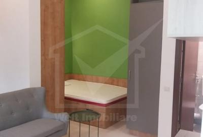 De vanzare apartament cu 2 camere intr-o casa/Facultatea de Litere - 3