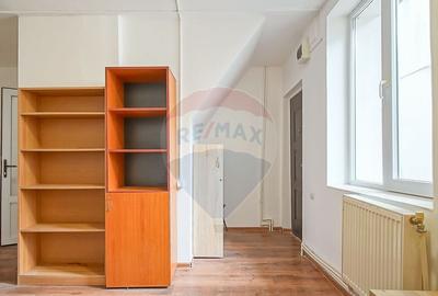 Apartament cu 2 camere decomandat, mobilat în Central - 1