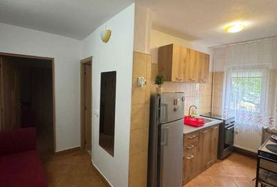 Garsonieră decomandată în P-ța Doina - 5