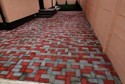 Casa-Vila - Prelungirea Ghencea -Cartierul Latin-149000E +TVA -  Comision 0 ! - 20