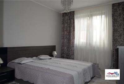 Casă cu 6 camere cu Teren 1003 Mp în Nazna - 1