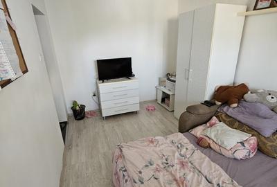 Garsonieră decomandată în Confecții - 1