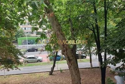 Apartament cu 2 camere decomandat, mobilat în Drumul Taberei - 6