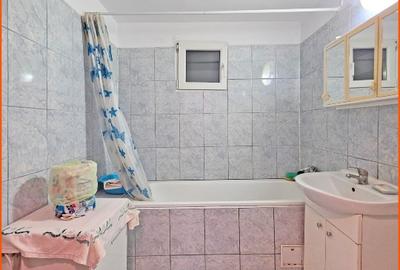 Apartament cu 3 camere decomandat în Tei - 6