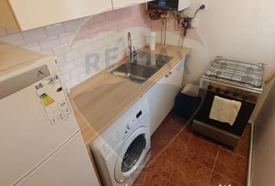 Garsonieră decomandată în Depozitelor - 4