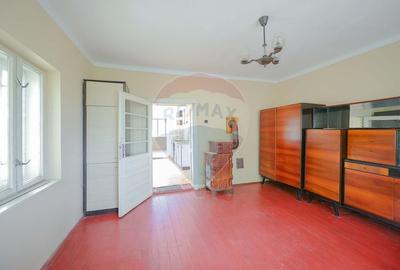Casa cu 4 camere de vanzare  si teren 4063 mp, in Ineu, Bihor - 3